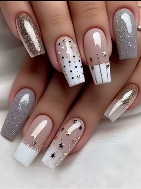 Neutral Glitter & Star Accent Coffin Nails